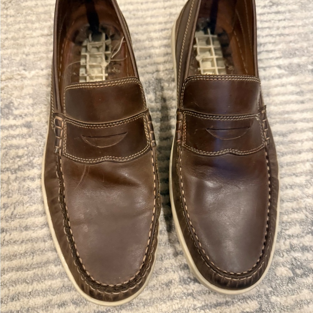 Johnston & Murphy Rich Brown Leather Loafers